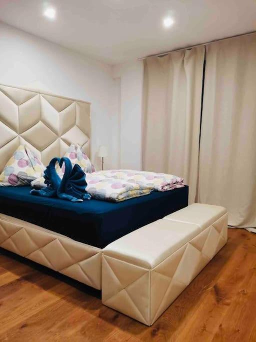 Appartement Xuba Apartmentrooms I Messe Prater I Kuechenzeile